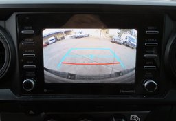 2020 Toyota Tacoma - Thumbnail 22