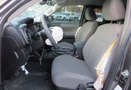 2020 Toyota Tacoma - Thumbnail 29