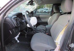 2020 Toyota Tacoma - Thumbnail 31