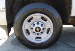 2017 Chevrolet Silverado 2500HD - Thumbnail 16