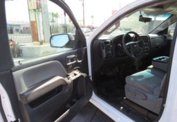 2017 Chevrolet Silverado 2500HD - Thumbnail 22