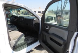 2017 Chevrolet Silverado 2500HD - Thumbnail 23