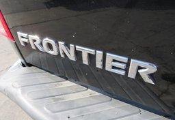 2017 Nissan Frontier - Thumbnail 18