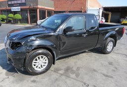 2017 Nissan Frontier - Thumbnail 2