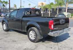 2017 Nissan Frontier - Thumbnail 7