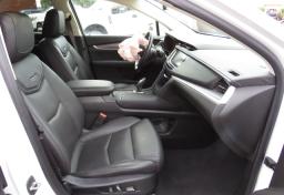 2019 Cadillac XT5 - Thumbnail 26