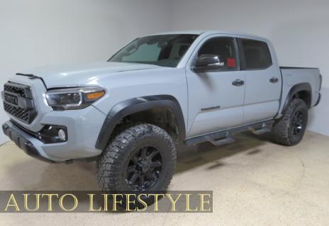 Picture of 2020 Toyota Tacoma