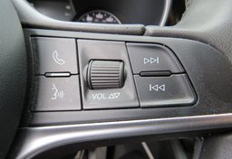 2018 Alfa Romeo Stelvio - Thumbnail 35