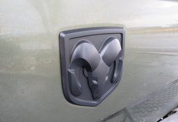 2021 Ram 1500 Classic - Thumbnail 21