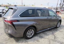 2022 Toyota Sienna - Thumbnail 7