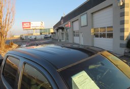 2015 Toyota Tacoma - Thumbnail 14