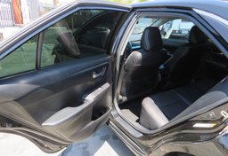 2015 Toyota Camry - Thumbnail 28