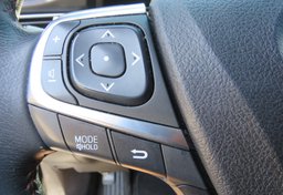 2015 Toyota Camry - Thumbnail 33