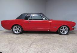 1966 Ford Mustang - Thumbnail 6