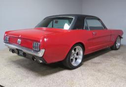 1966 Ford Mustang - Thumbnail 9