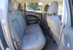 2019 Chevrolet Colorado - Thumbnail 32