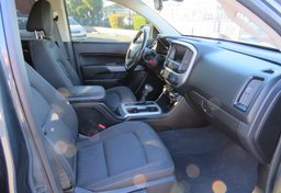 2019 Chevrolet Colorado - Thumbnail 28