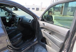 2017 Jeep Grand Cherokee - Thumbnail 23