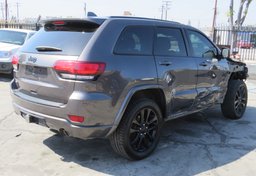 2017 Jeep Grand Cherokee - Thumbnail 8