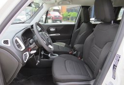 2019 Jeep Renegade - Thumbnail 21