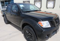 2016 Nissan Frontier - Thumbnail 13