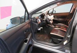 2021 Nissan Versa - Thumbnail 21