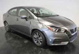 2021 Nissan Versa - Thumbnail 2