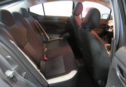 2021 Nissan Versa - Thumbnail 32