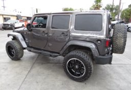 2017 Jeep Wrangler Unlimited - Thumbnail 5