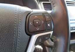 2019 Toyota Highlander - Thumbnail 29