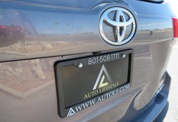 2019 Toyota Highlander - Thumbnail 17