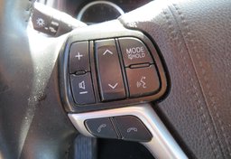 2019 Toyota Highlander - Thumbnail 30