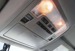 2019 Toyota Highlander - Thumbnail 35