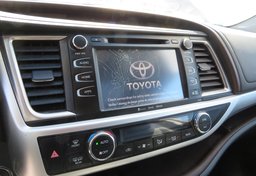 2019 Toyota Highlander - Thumbnail 34