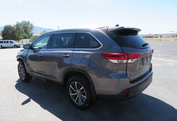 2019 Toyota Highlander - Thumbnail 5
