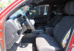 2016 Toyota Tacoma - Thumbnail 24