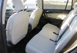 2021 Volkswagen Tiguan - Thumbnail 20