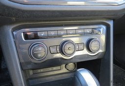 2021 Volkswagen Tiguan - Thumbnail 33