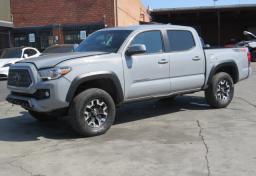 2019 Toyota Tacoma 4WD - Thumbnail 3