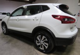 2020 Nissan Rogue Sport - Thumbnail 5