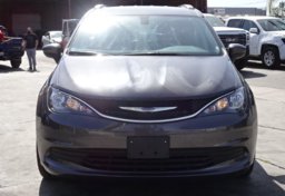 2020 Chrysler Voyager - Thumbnail 9