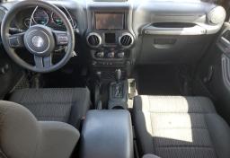 2012 Jeep Wrangler Unlimited - Thumbnail 7