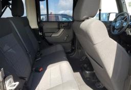 2012 Jeep Wrangler Unlimited - Thumbnail 9