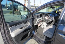 2019 Honda Odyssey - Thumbnail 18