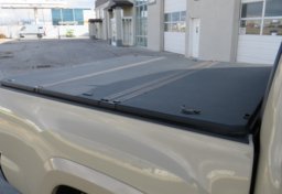 2017 Toyota Tacoma - Thumbnail 18