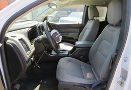 2019 Chevrolet Colorado - Thumbnail 23