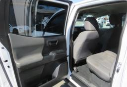 2021 Toyota Tacoma 4WD - Thumbnail 21