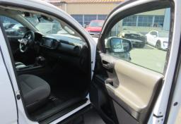 2021 Toyota Tacoma 4WD - Thumbnail 20