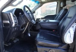 2017 Ford Super Duty F-350 SRW - Thumbnail 28