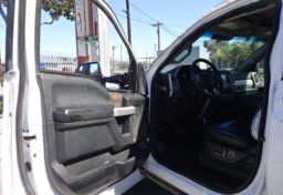 2017 Ford Super Duty F-350 SRW - Thumbnail 23